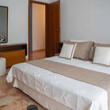 041 - Casa Elegante Con Terrazzo 5 Minuti Da Mare E Spiaggia